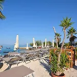 Apartment Jona Podstrana