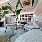 Jona Apartment