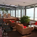 Jona Apartment *