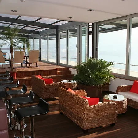 Jona Apartment