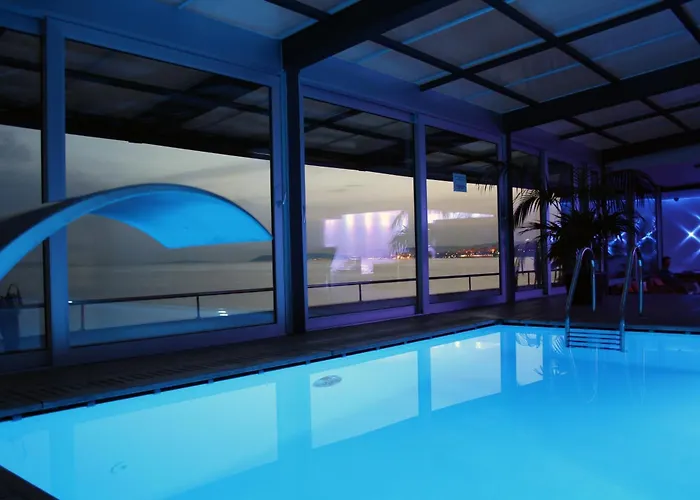 Apartment Jona Podstrana