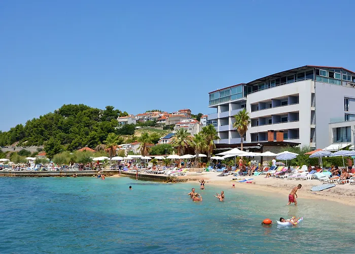 Apartment Jona Podstrana