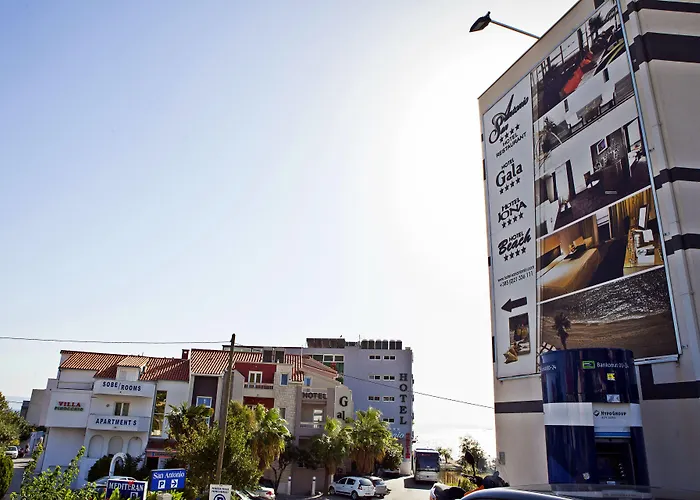 Apartment Jona Podstrana